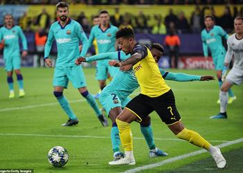 بوروسيا دورتموند يحدد بديل سانشو من برشلونة في الصيف