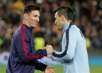 أجويرو ميسي لن يترك برشلونة مهما كانت الأزمات