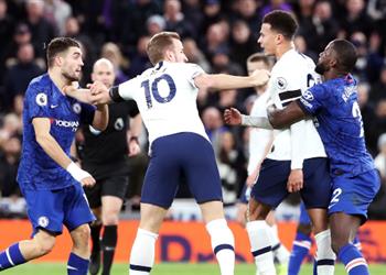 ديلي آلي يوضح سر العداوة بين لاعبي توتنهام وتشيلسي