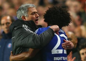 ويليان يوضح حقيقة تواصله مع مورينيو وشائعات اقترابه من آرسنال