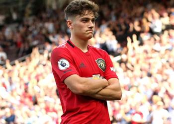 دانيال جيمس مقارنتي مع جاريث بيل سخيفة