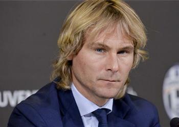 نيدفيد مورينيو وعدني بدوري أبطال أوروبا ولكن