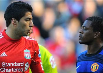 إيفرا رئيس ليفربول اعتذر لي بعد 9 سنوات من إهانة سواريز