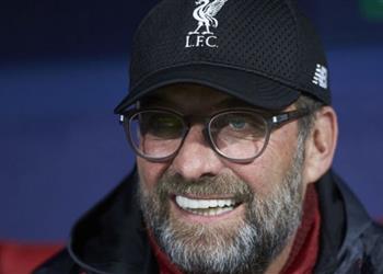 كلوب يعلق على مستقبل محمد صلاح وماني في ليفربول وموقفه من الصفقات