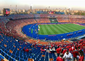 بعد فوز الأهلي بأجمل شعار استفتاء جديد من ماركا يضم استاد القاهرة