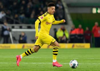 إينس يحرض سانشو على رفض ليفربول بسبب صلاح وماني وفيرمينو