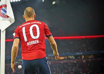 عرض برازيلي لإعادة آريين روبن من الاعتزال