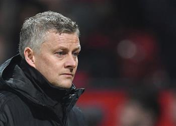 مانشستر يونايتد يمنح لاعبه عقد ا جديد ا