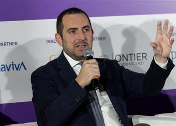 وزير الرياضة الإيطالي سنعلم قريب ا إمكانية استئناف الدوري والنشاط الرياضي