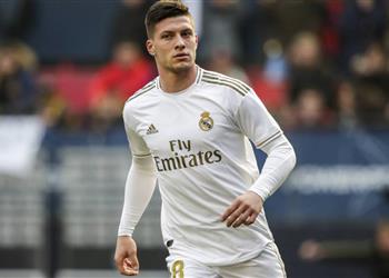 لاجازيتا توضح موقف ميلان النهائي من التعاقد مع يوفيتش