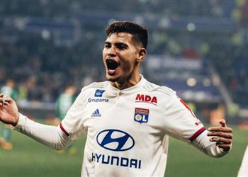 موهبة ليون على رادار برشلونة بعد رفض أتلتيكو مدريد