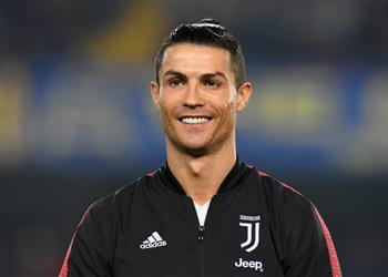 مبادرة من رونالدو لتشجيع متابعيه على الاحتفاظ بلياقتهم