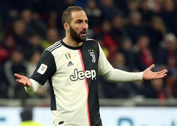 تقارير إيطاليا شكوك حول استمرار هيجواين مع يوفنتوس