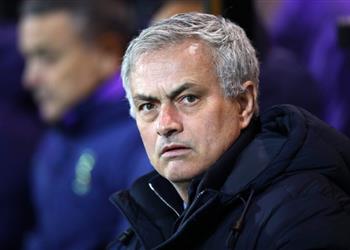 مورينيو يستهدف ضم لاعب يوفنتوس في صفقة تبادلية