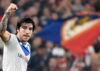 بيرلو تونالي لا يشبهني لكنه سيصبح لاعب ا عظيم ا