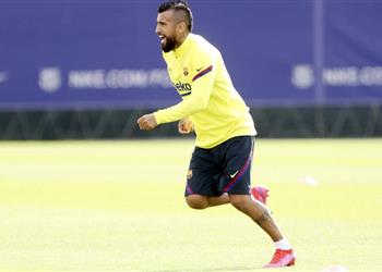 إنتر يقطع شوط ا كبير ا في مفاوضاته مع فيدال لضمه في الصيف