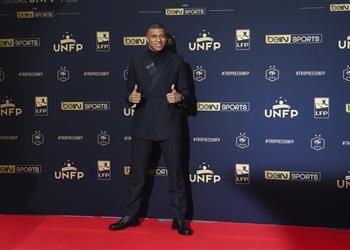 الاتحاد الفرنسي يقرر إلغاء حفل جوائز الأفضل بسبب كورونا