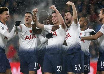 بعد اهتمام برشلونة وكيل مدافع توتنهام ي لمح لإمكانية رحيله