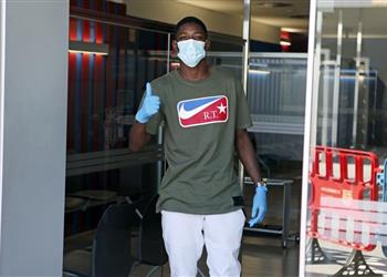 بعد غيابه 3 أشهر ديبملي يعود لـ برشلونة