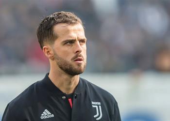 من الأقرب لضم بيانيتش برشلونة أم باريس سان جيرمان