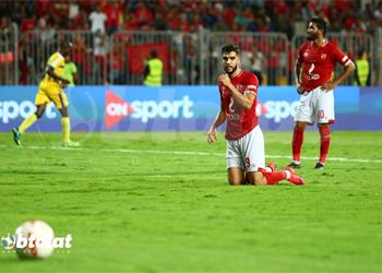 مصدر يكشف لـ بطولات حقيقة مفاوضات الزمالك لضم أزارو من الأهلي