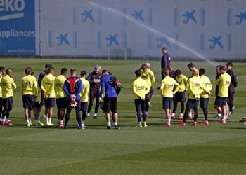 رسميا برشلونة ي علن العودة للتدريبات الجماعية غدا