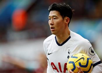 سون هيونج يعود إلى لندن بعد انتهاء خدمته العسكرية