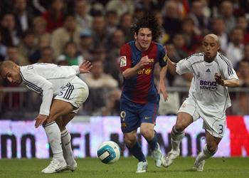 كارلوس هازارد سيكون رقم واحد في العالم بعد ميسي وكريستيانو