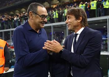 كونتي يسعى للتغلب على يوفنتوس في صراع التعاقد مع لاعب برشلونة