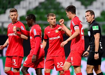 باير ليفركوزن يزيد أوجاع فيردر بريمن برباعية في الدوري الألماني