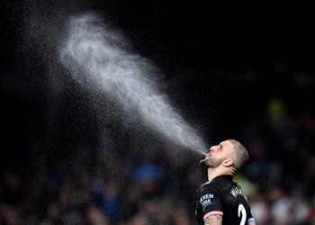 هل يستغنى مانشستر سيتي عن ووكر بعد أزماته الأخيرة