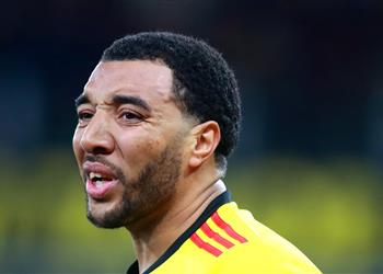 قائد واتفورد يعلن تمرده لن أشارك في التدريبات لا أريد تعريض أسرتي للخطر