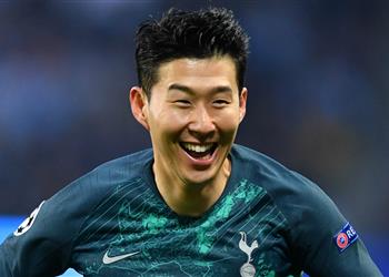 سون هيونج يشارك في تدريبات توتنهام بعد انتهاء خدمته العسكرية