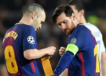 إنييستا عظمة ميسي أنه لا يزال يفاجئ الجميع