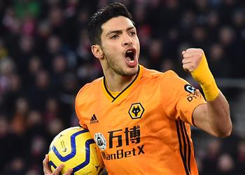 والد راؤول خيمينيز يكشف رد فعل نجله تجاه اهتمام مانشستر يونايتد بضمه