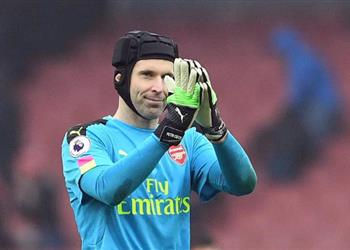 تشيك يكشف أسباب تتويج أرسنال بالدرع الخيرية