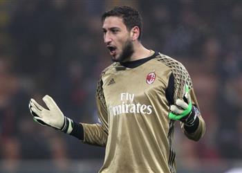 تصريحات المدير التنفيذي لميلان لن نرسل دوناروما إلى المدرجات وسنستخدم الخطة B إذا لم يجدد عقده