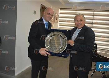 أبوريدة يتحدث عن مستقبل كوبر مع المنتخب ويؤكد للاعبين هجوم الإعلام طبيعي بعد الهزيمة