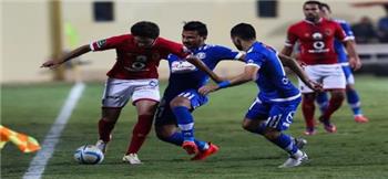 لاعب أسوان سقط أرض ا أمام الأهلي بعد ارتفاع ضغط الدم