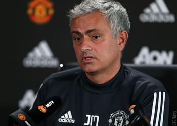 مورينيو يثير التكهنات حول صفقات الشتاء ويكشف موعد عودة زلاتان