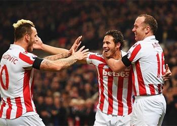 م حترفين بعد تصريحات هيوز بشأن شاكيري هل سيشارك رمضان صبحي أساسي ا أمام وست هام يونايتد