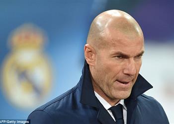 مدة غياب كارفاخال تبعثر خطط زيدان