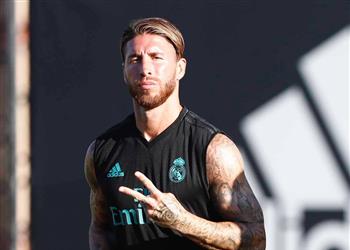 أخبار صورة جناح برشلونة يجتمع براموس وثنائي ريال مدريد