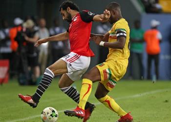تقرير إيطالي مالي توقف مصر المرشحة للقب بأولى مباريات أمم أفريقيا وسط أداء مخيب للأمال