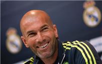 زيدان سيشارك أربيلوا تكريما له أمام فالنسيا غدا وكريستيانو في حالة مثالية للعب