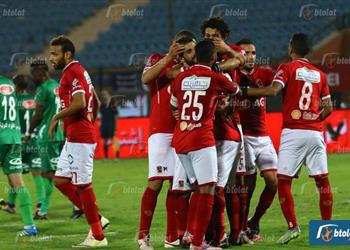 طبيب الأهلي ي حذر اللاعبين من ارتداء الملابس الصيفية في زامبيا