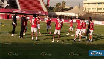 الأهلي يتدرب على فترة واحدة قبل مواجهة الداخلية