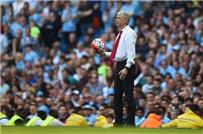 مؤتمر_فينجر علينا الإنتظار لنتأكد من مدى خطورة إصابة ويلباك وجاهزيته لليورو ويشيد بـ ويلشير