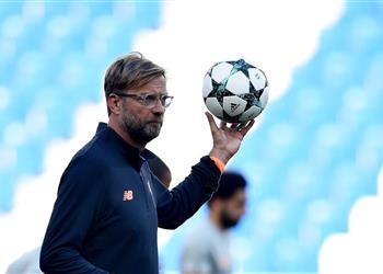 كلوب ي طالب بغلق سوق الانتقالات م بكر ا