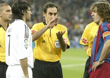 حكم إسباني سابق 90 من الحكام ينتمون لـ ريال مدريد و10 لـ برشلونة